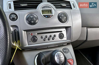 Минивэн Renault Scenic 2008 в 