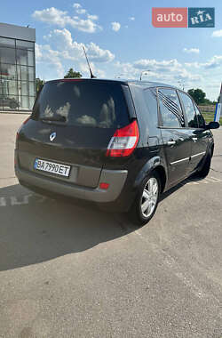 Минивэн Renault Scenic 2005 в 
