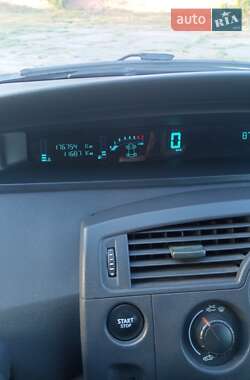 Минивэн Renault Scenic 2005 в 