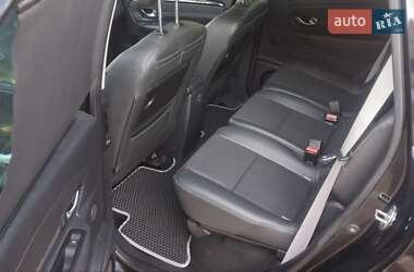 Минивэн Renault Scenic 2011 в 