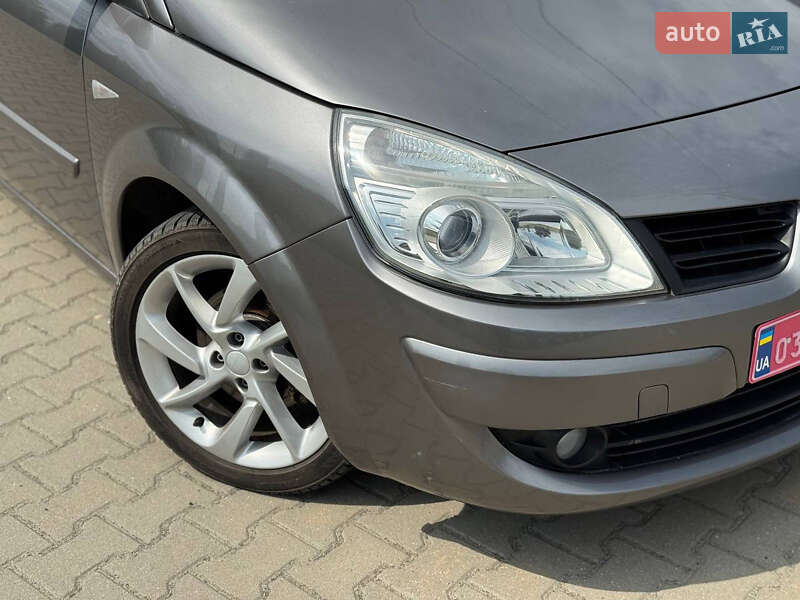 Минивэн Renault Scenic 2008 в Ровно