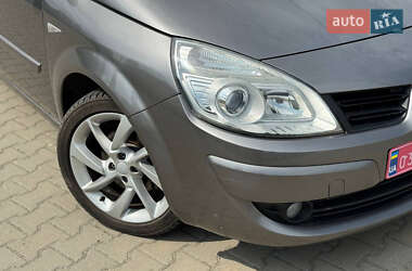 Минивэн Renault Scenic 2008 в 
