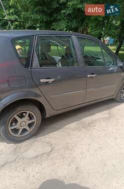Минивэн Renault Scenic 2007 в 