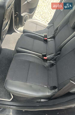 Минивэн Renault Scenic 2011 в 