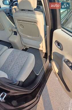 Минивэн Renault Scenic 2008 в 