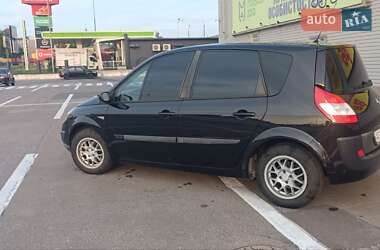 Минивэн Renault Scenic 2004 в 