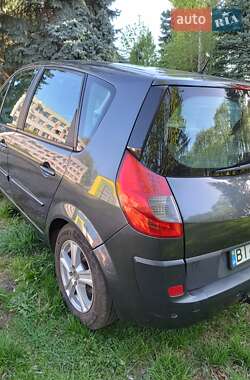 Минивэн Renault Scenic 2008 в 