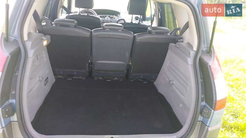 Минивэн Renault Scenic 2006 в Хмельницком