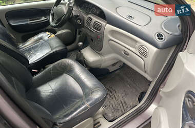 Минивэн Renault Scenic 2000 в 