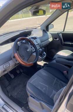 Минивэн Renault Scenic 2005 в 