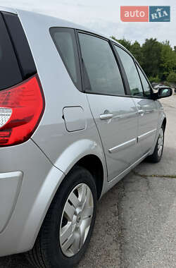 Минивэн Renault Scenic 2006 в 