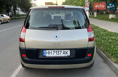 Минивэн Renault Scenic 2006 в 