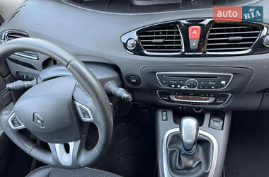 Мінівен Renault Scenic 2011 в 