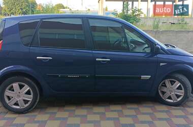 Минивэн Renault Scenic 2003 в 