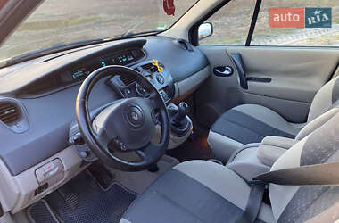 Минивэн Renault Scenic 2005 в 