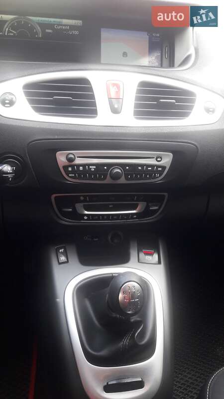 Мінівен Renault Scenic 2009 в Глухові