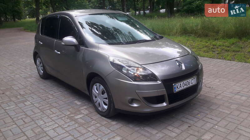 Renault Scenic 2009