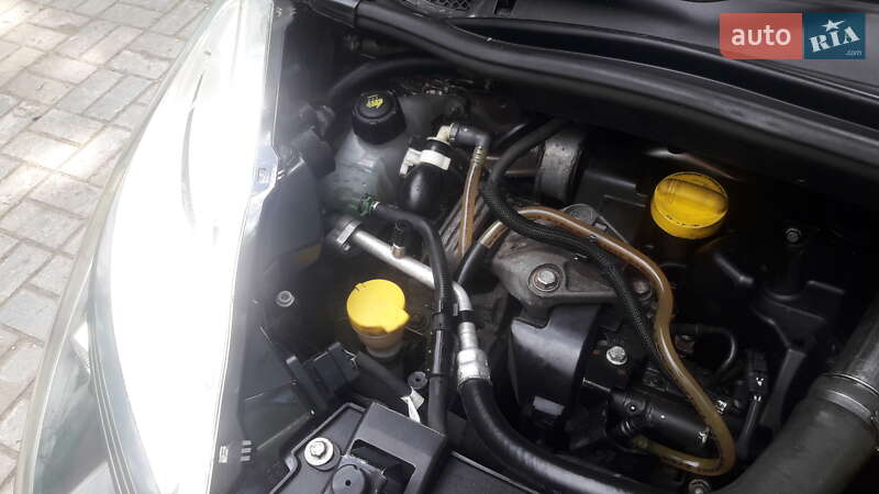 Мінівен Renault Scenic 2009 в Глухові