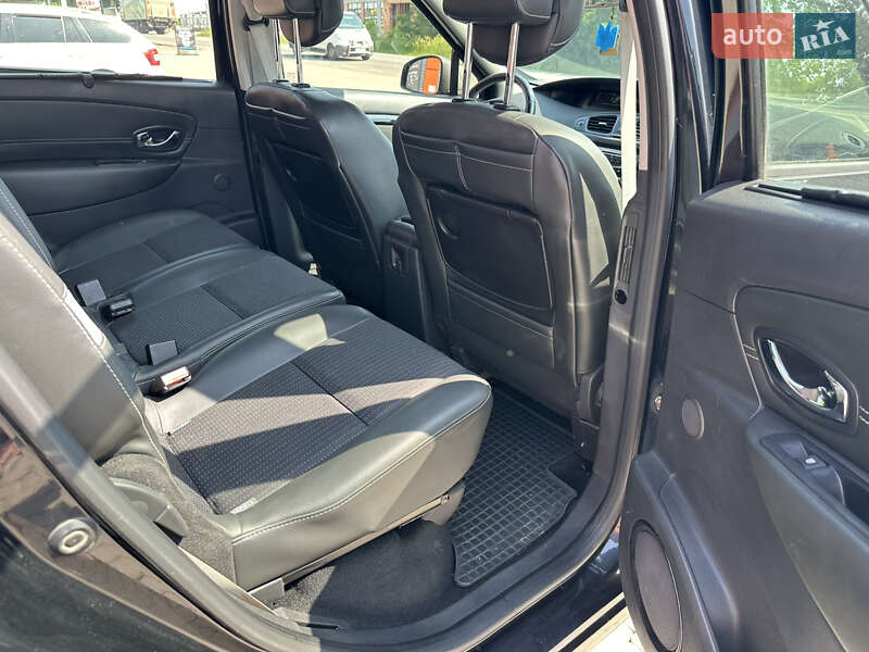 Минивэн Renault Scenic 2013 в Снятине