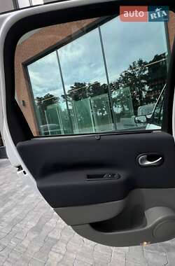 Минивэн Renault Scenic 2008 в 