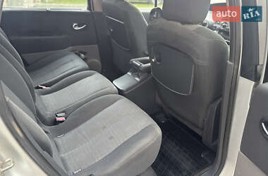 Минивэн Renault Scenic 2007 в 