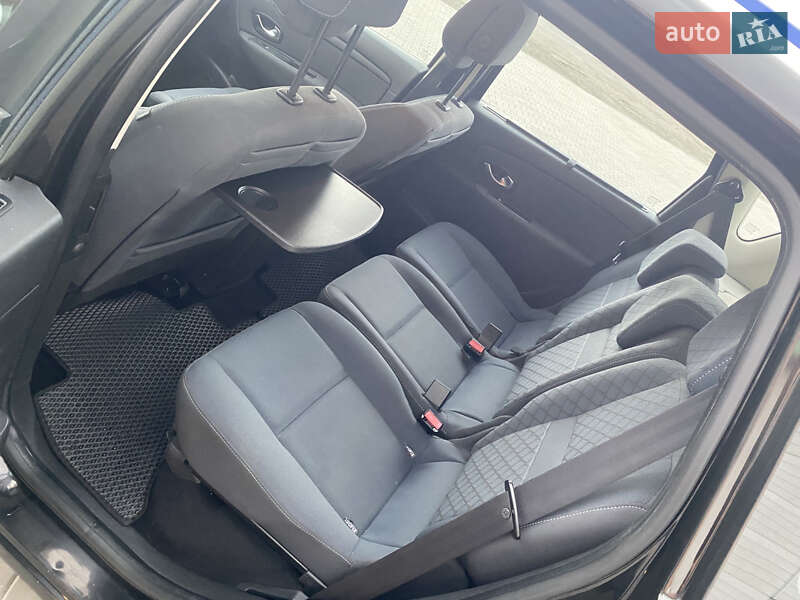Минивэн Renault Scenic 2010 в Луцке