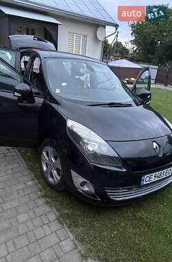 Мінівен Renault Scenic 2010 в Чернівцях