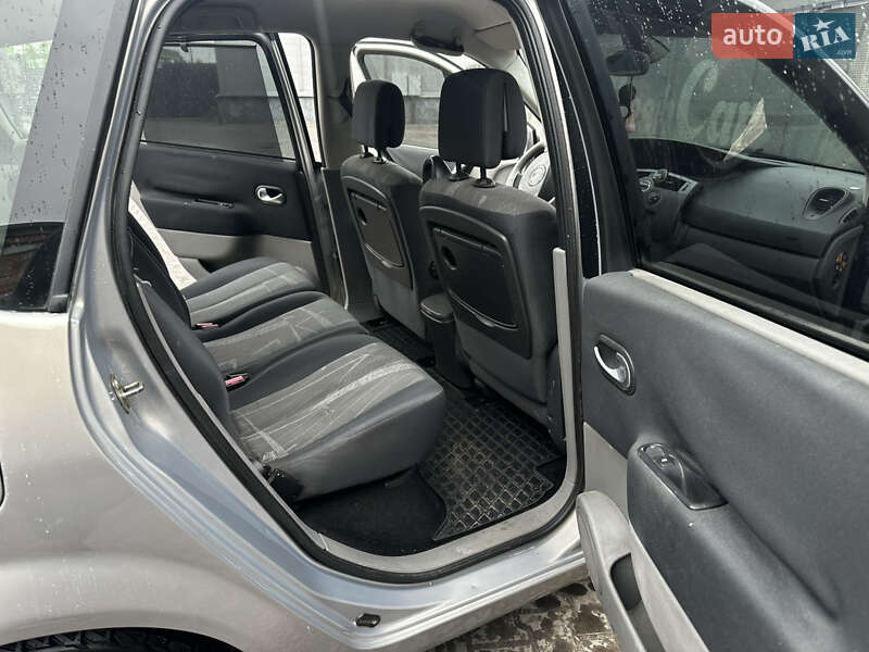 Мінівен Renault Scenic 2005 в Житомирі