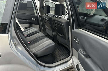 Минивэн Renault Scenic 2005 в 