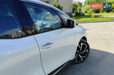 Минивэн Renault Scenic 2018 в 