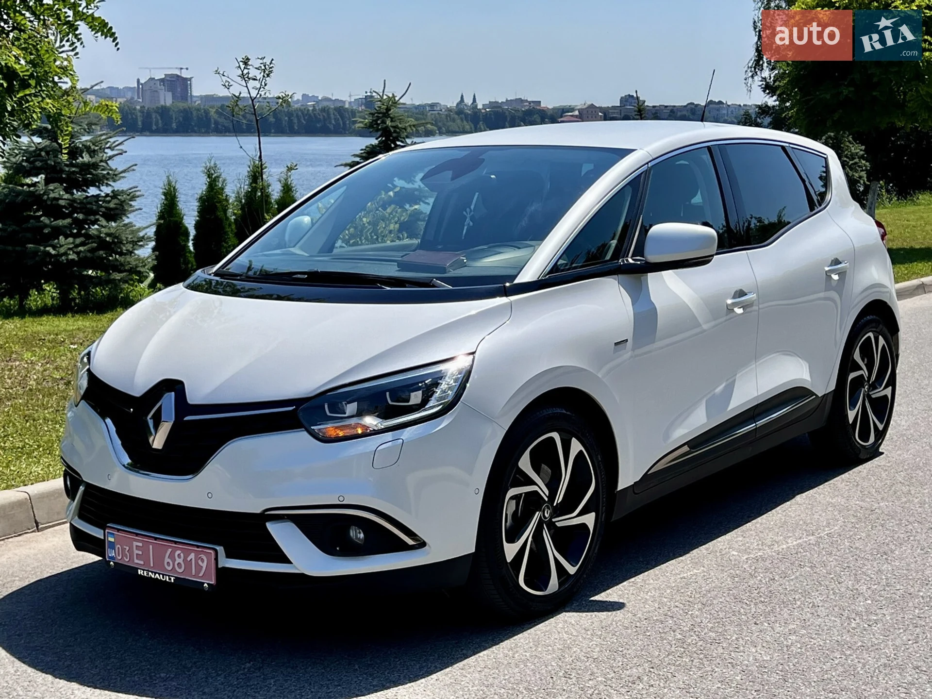 2018 Renault Scenic - фото 1