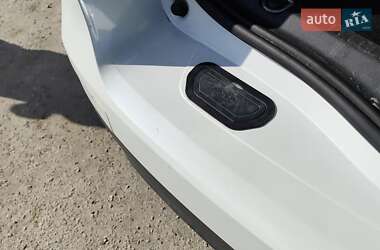 Минивэн Renault Scenic 2018 в 