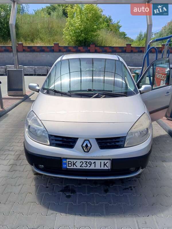 Минивэн Renault Scenic 2007 в Ровно