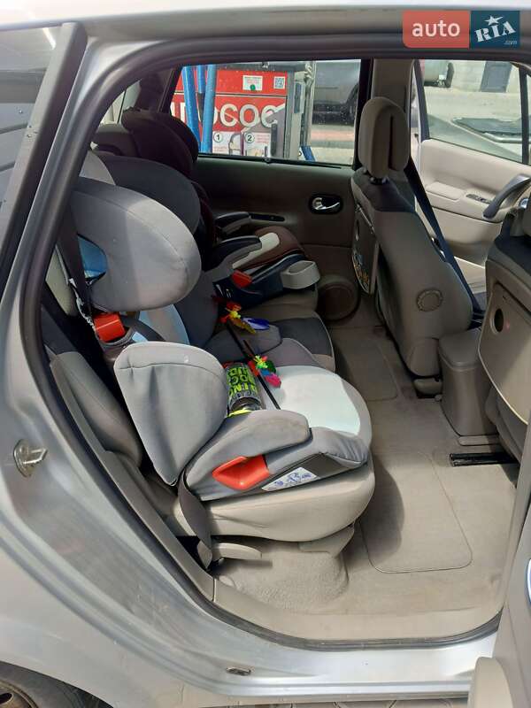 Минивэн Renault Scenic 2007 в Ровно
