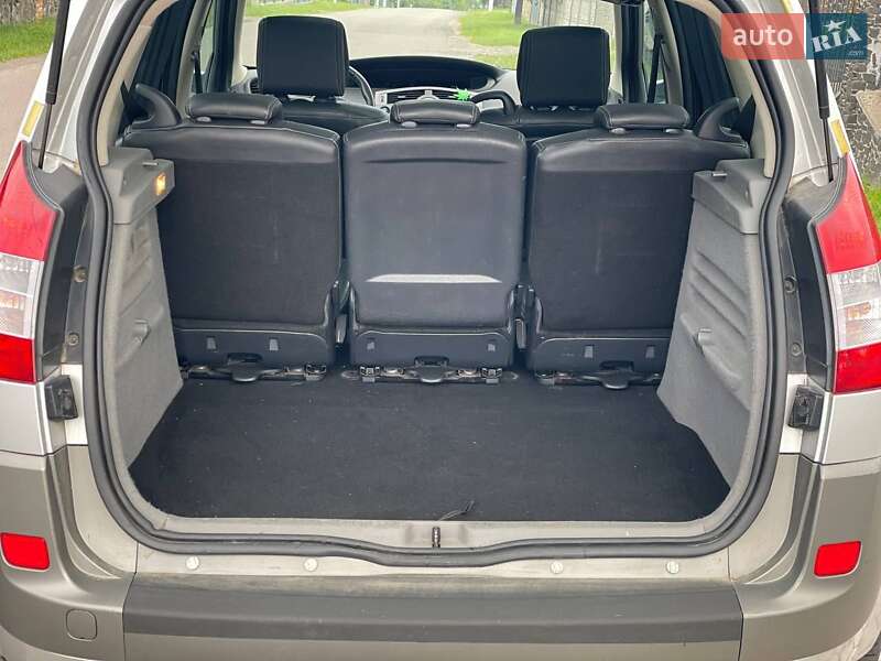 Минивэн Renault Scenic 2006 в Луцке