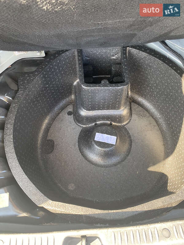 Минивэн Renault Scenic 2008 в Виннице