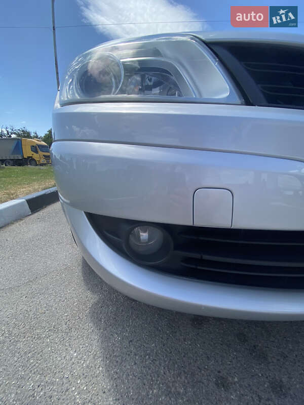 Минивэн Renault Scenic 2008 в Виннице