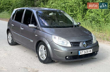 Минивэн Renault Scenic 2004 в 