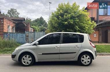 Минивэн Renault Scenic 2003 в 