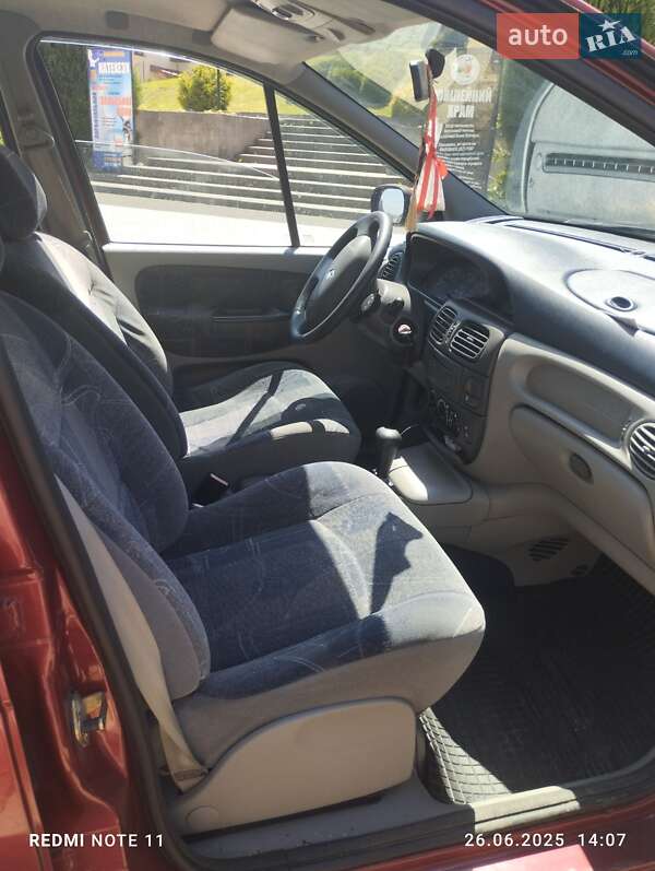 Минивэн Renault Scenic 2000 в Львове