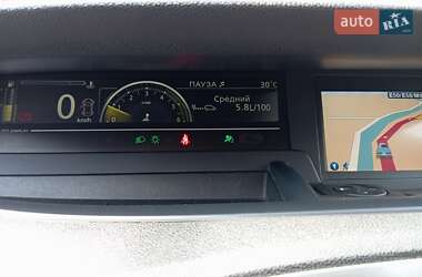 Минивэн Renault Scenic 2013 в 