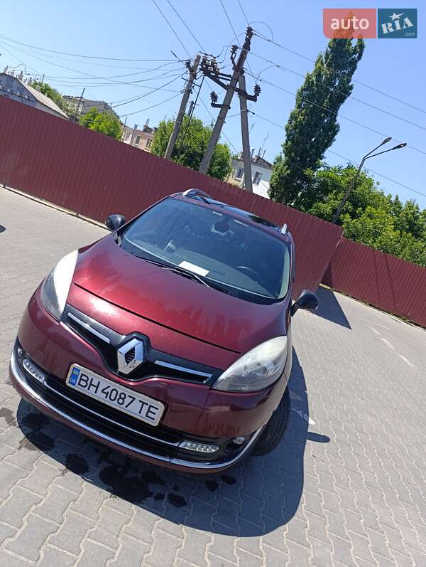 Мінівен Renault Scenic 2013 в 