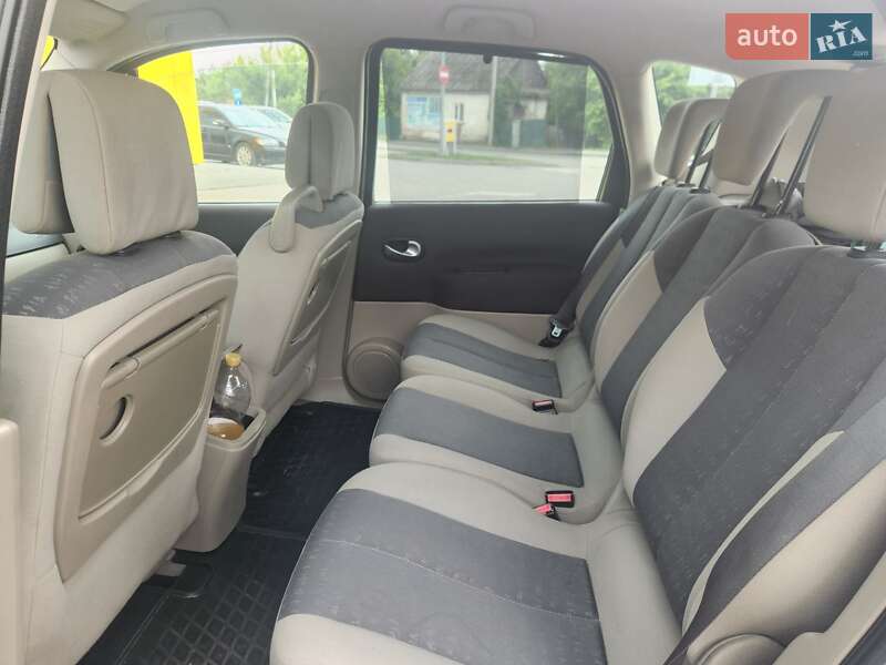 Минивэн Renault Scenic 2005 в Полтаве