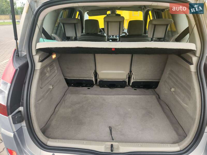 Минивэн Renault Scenic 2005 в Полтаве