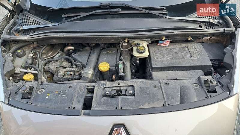 Минивэн Renault Scenic 2011 в Одессе