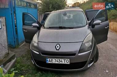 Мінівен Renault Scenic 2011 в Дніпрі