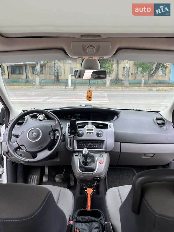 Минивэн Renault Scenic 2008 в Каменском