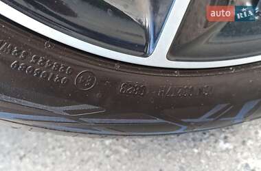 Минивэн Renault Scenic 2013 в 