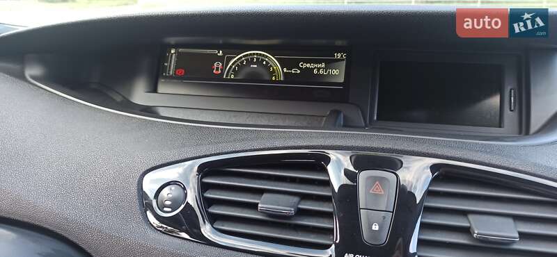 Минивэн Renault Scenic 2013 в Киеве