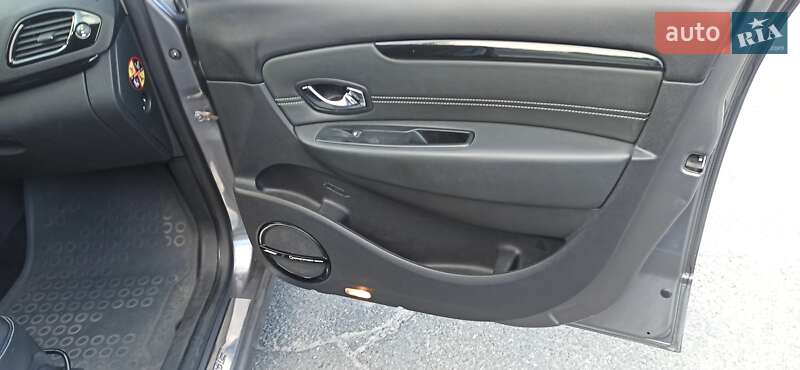 Минивэн Renault Scenic 2013 в Киеве